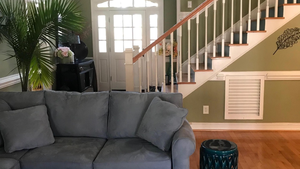 Photo of Livingroom in Shelby