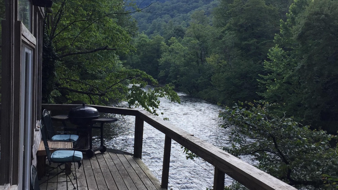 Photo of Patio Balcony in Bryson City