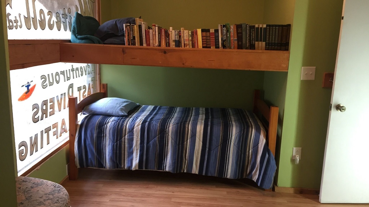 Photo of Bedroom in Bryson City
