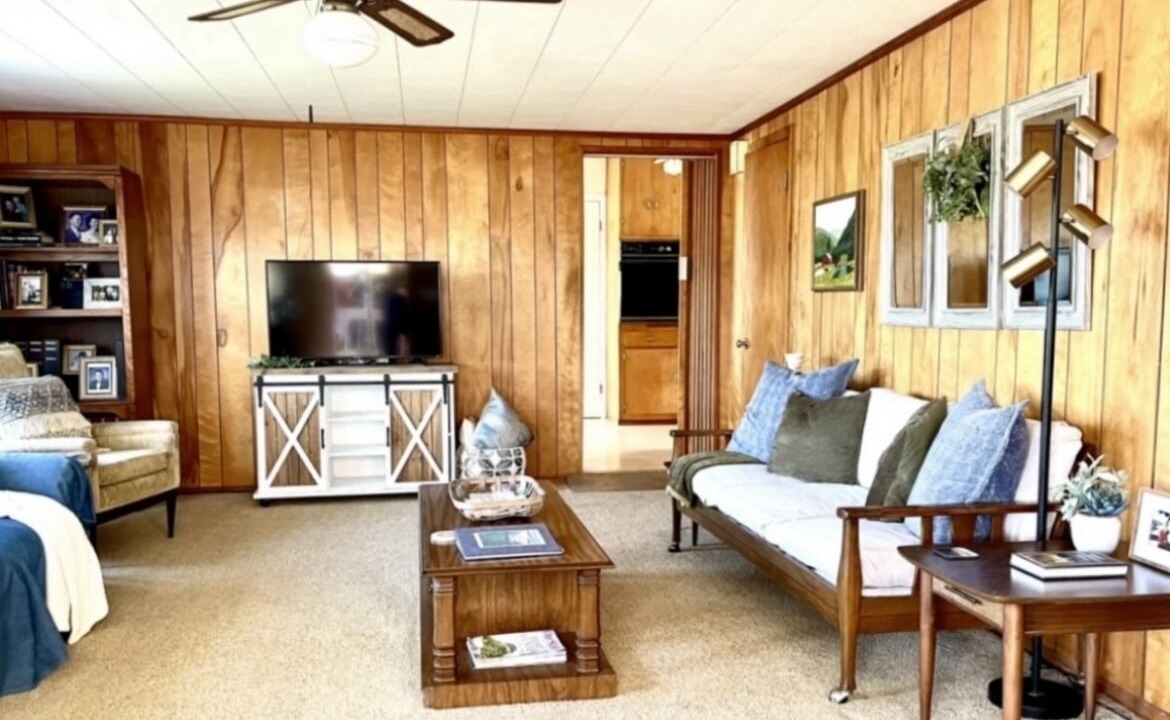 Photo of Livingroom in Franklin