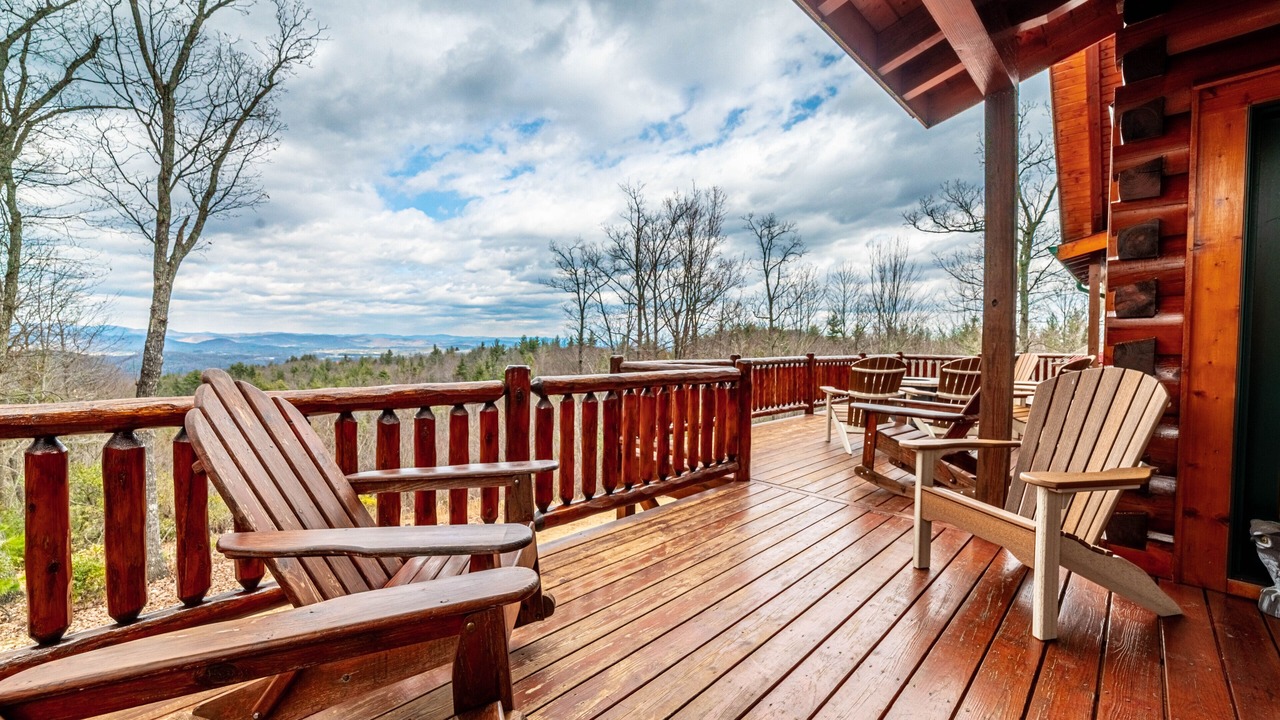 Photo of Patio Balcony in Boomer