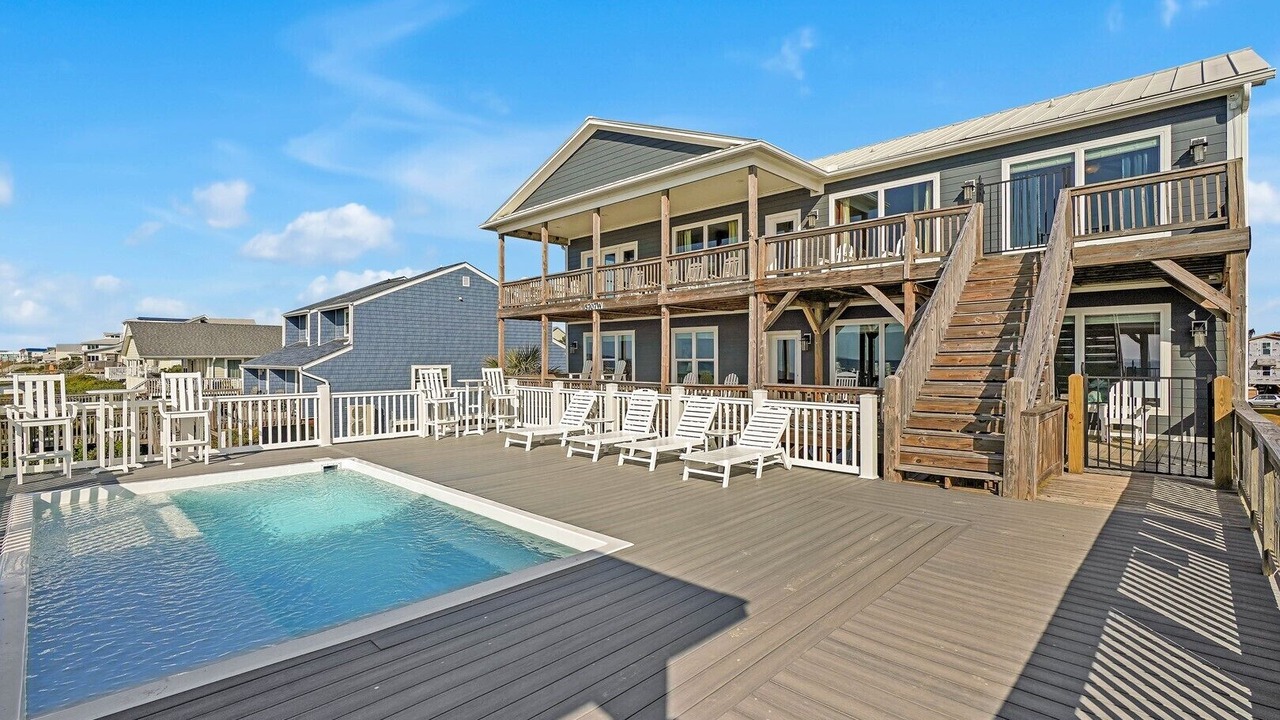 Photo of Others in Oak Island