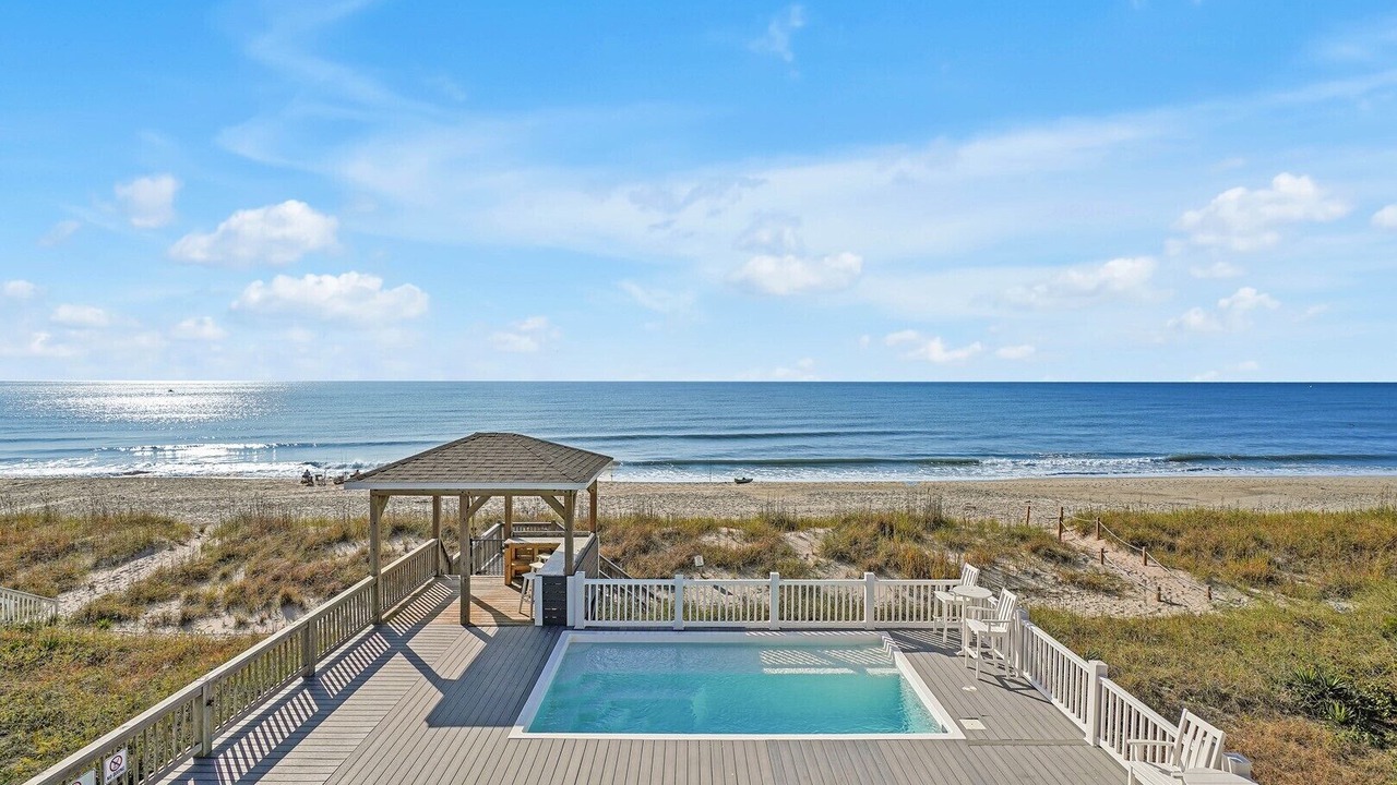 Photo of Others in Oak Island