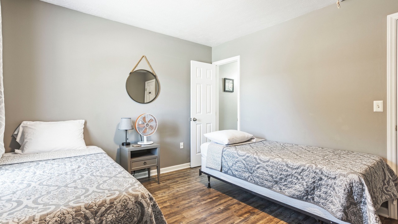 Photo of Bedroom in Myrtle Grove