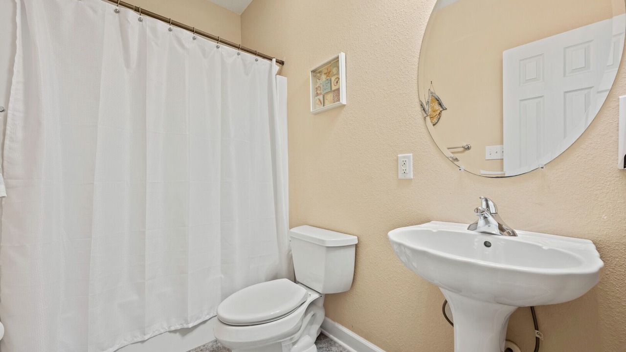 Photo of Bathroom in Colington