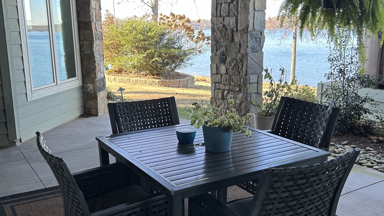 Photo of Outdoor in Mayhew