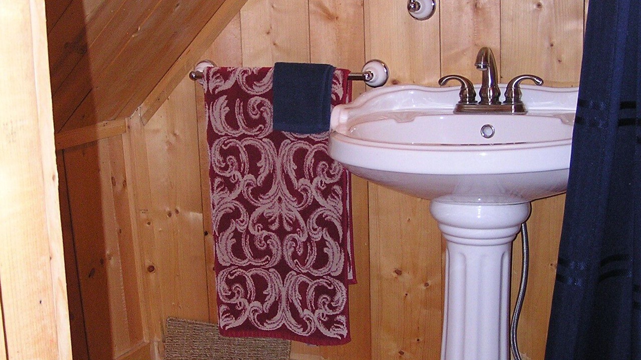 Photo of Bathroom in Rutherfordton