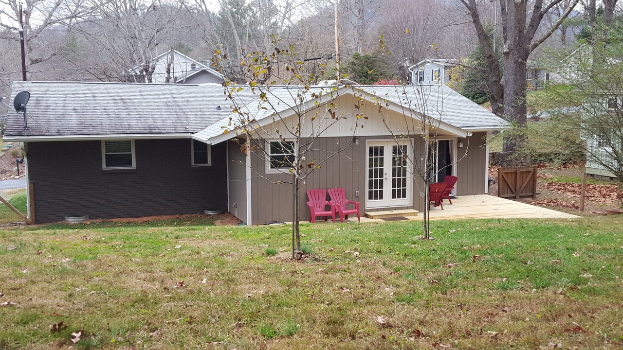 Photo of Outdoor in Black Mountain