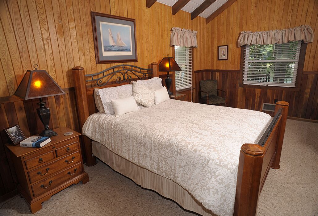 Photo of Bedroom in Troutman