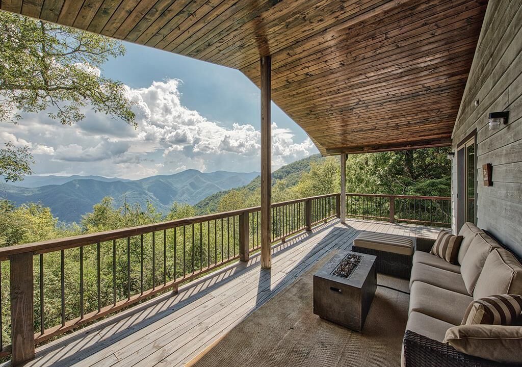 Photo of Patio Balcony in Maggie Valley