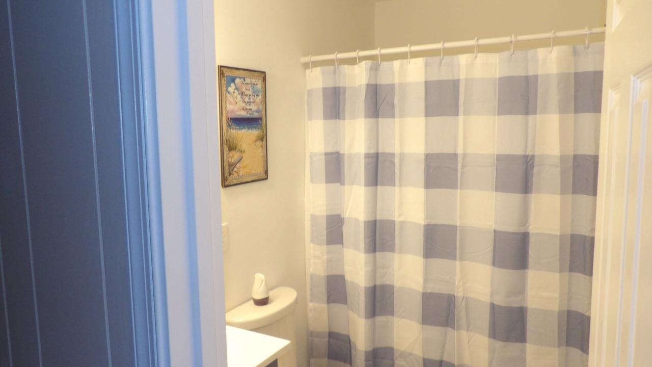 Photo of Bathroom in Sea Scape
