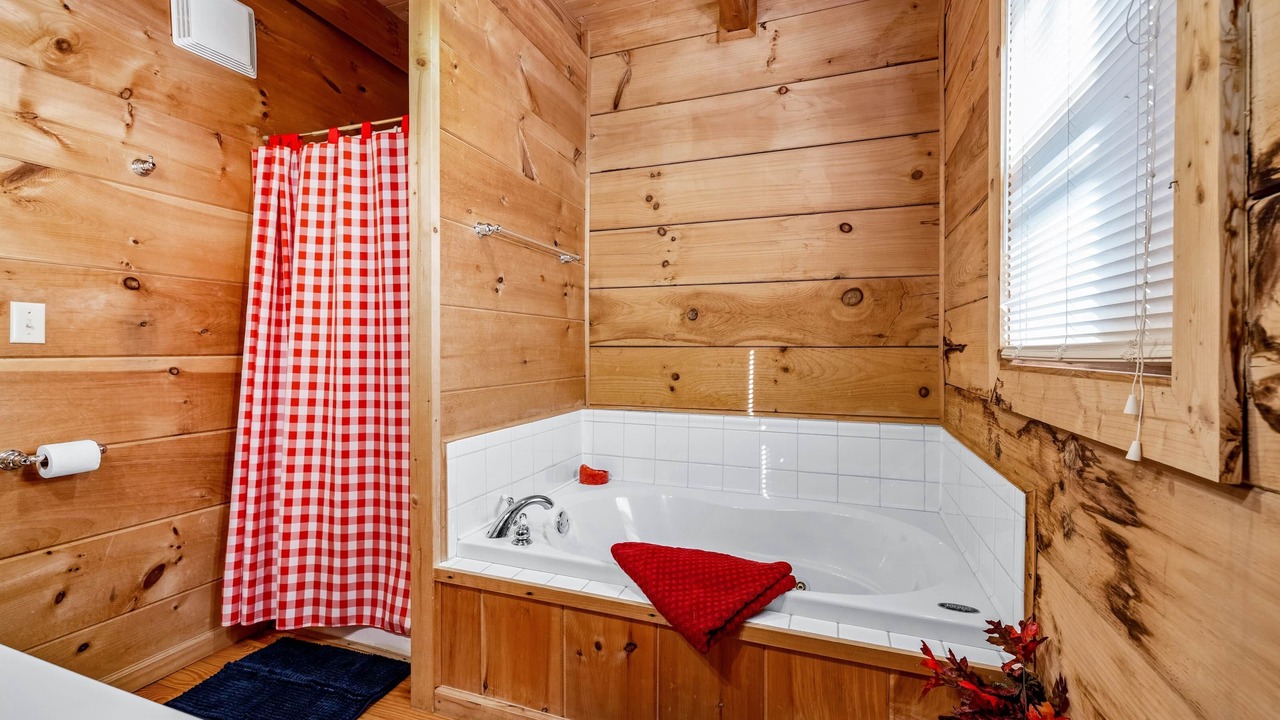 Photo of Bathroom in West Jefferson