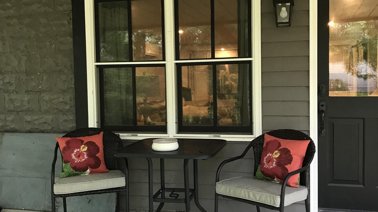 Photo of Patio Balcony in Historic Montford