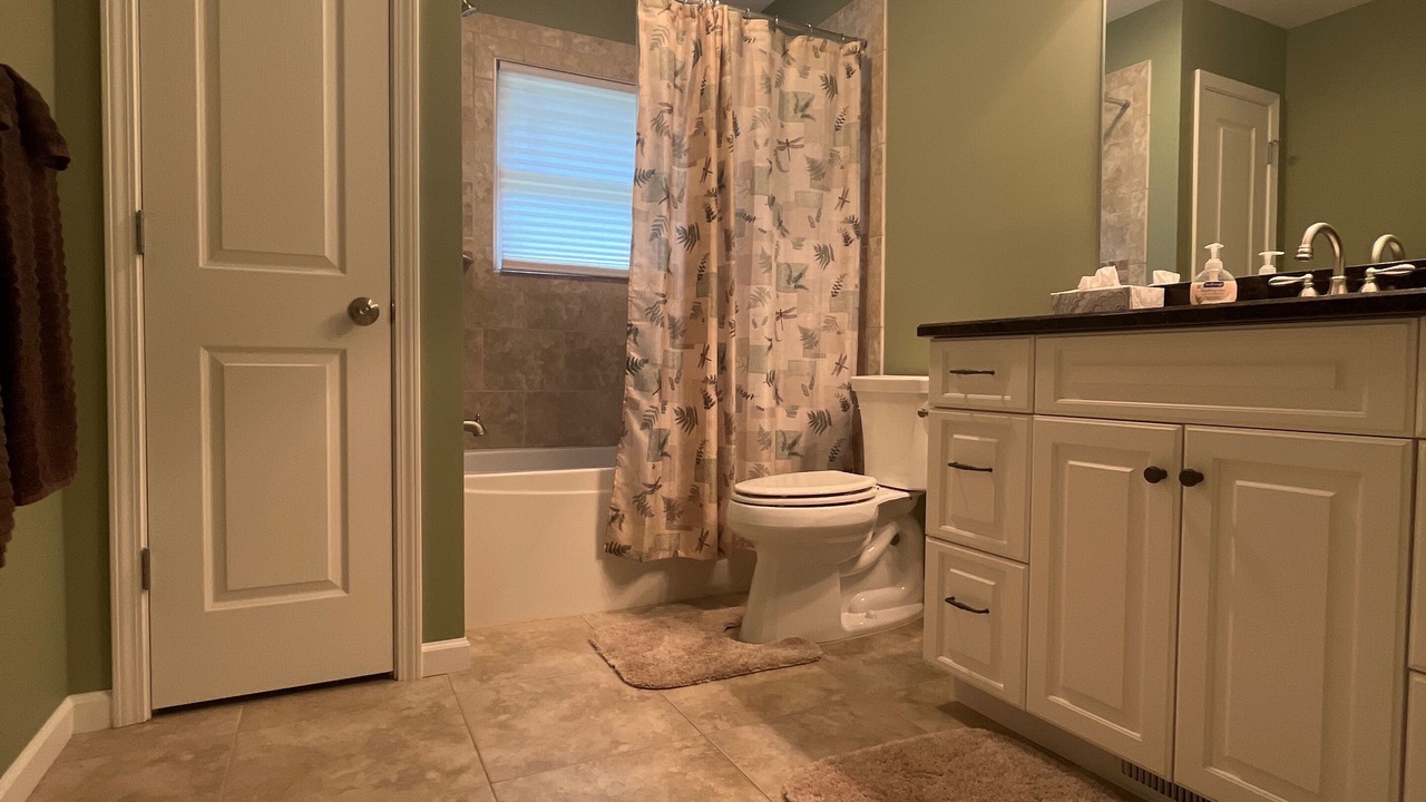 Photo of Bathroom in Horse Shoe