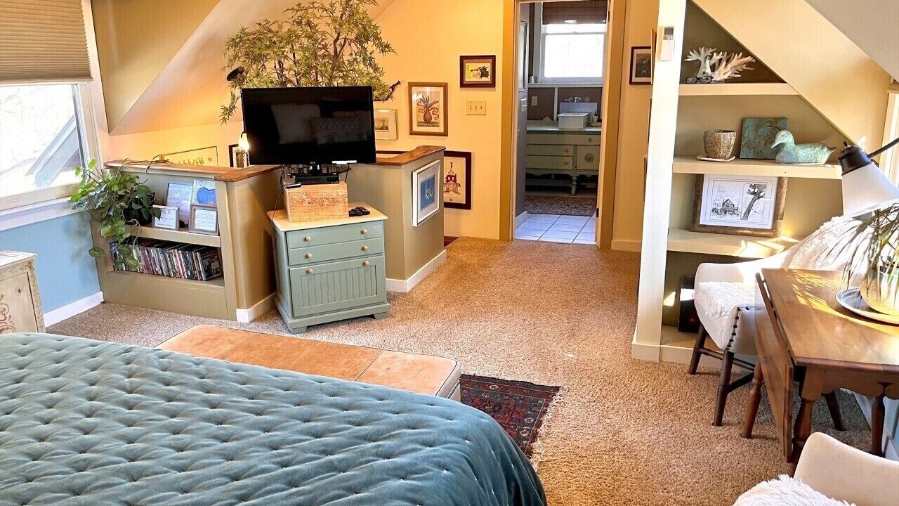 Photo of Bedroom in Weaverville