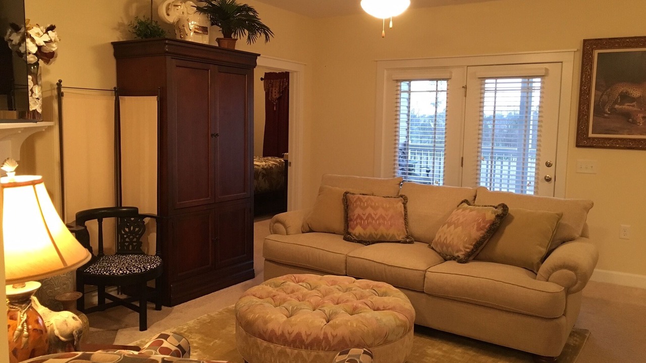 Photo of Livingroom in Greenville