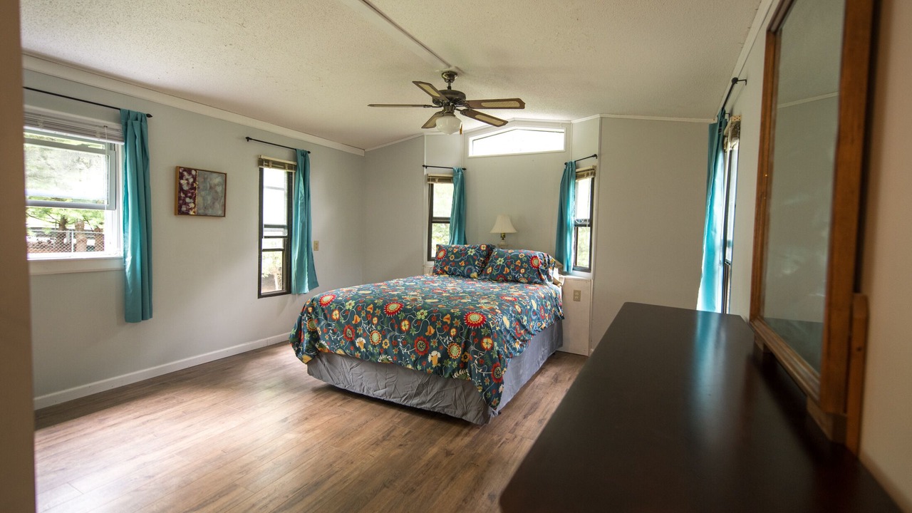Photo of Bedroom in Black Mountain