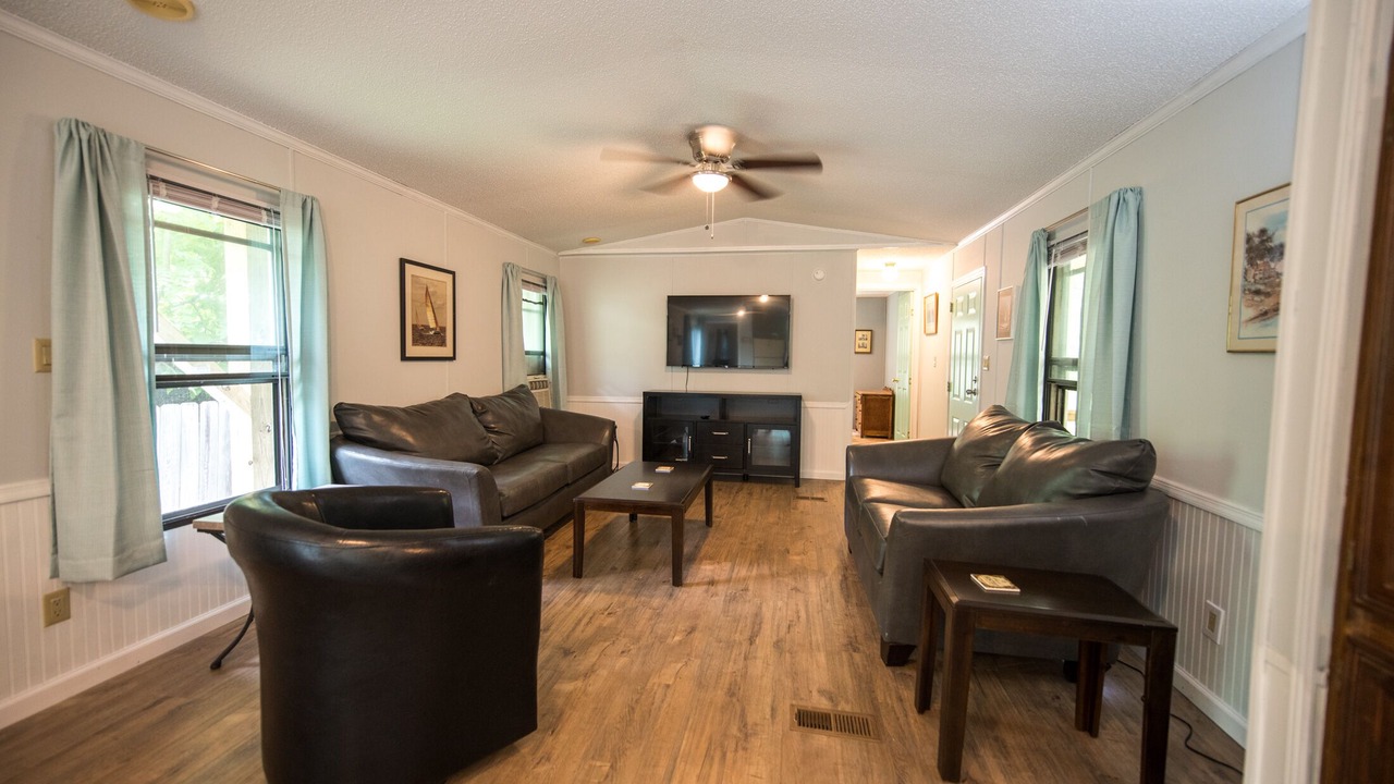 Photo of Livingroom in Black Mountain