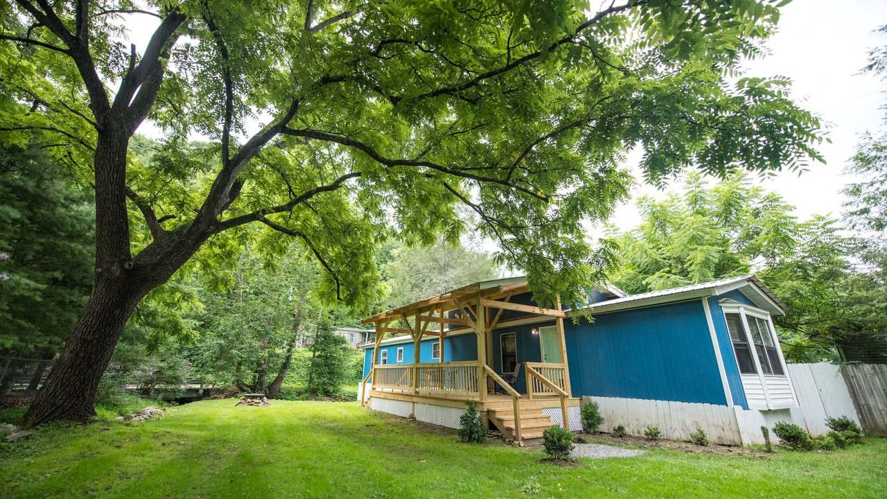 Photo of Outdoor in Black Mountain