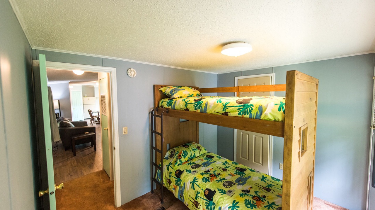 Photo of Bedroom in Black Mountain