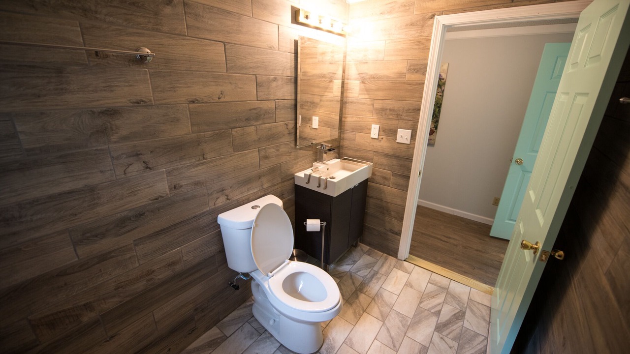Photo of Bathroom in Black Mountain