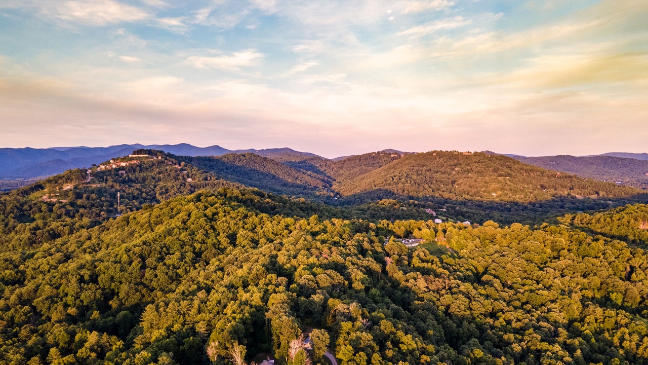 Photo of Outdoor in Woodfin