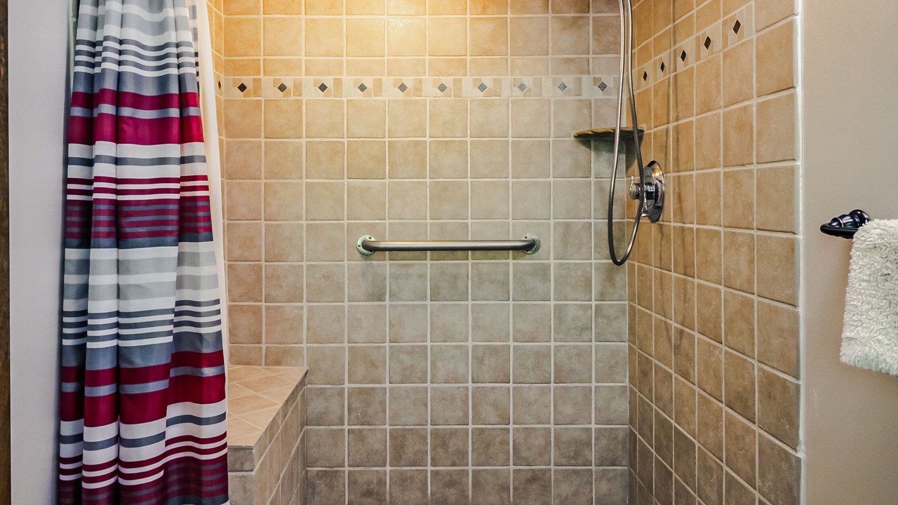 Photo of Bathroom in Woodfin