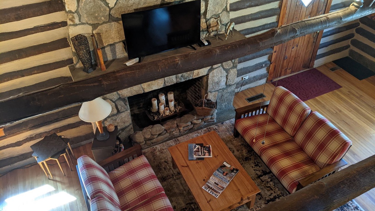 Photo of Livingroom in Hendersonville