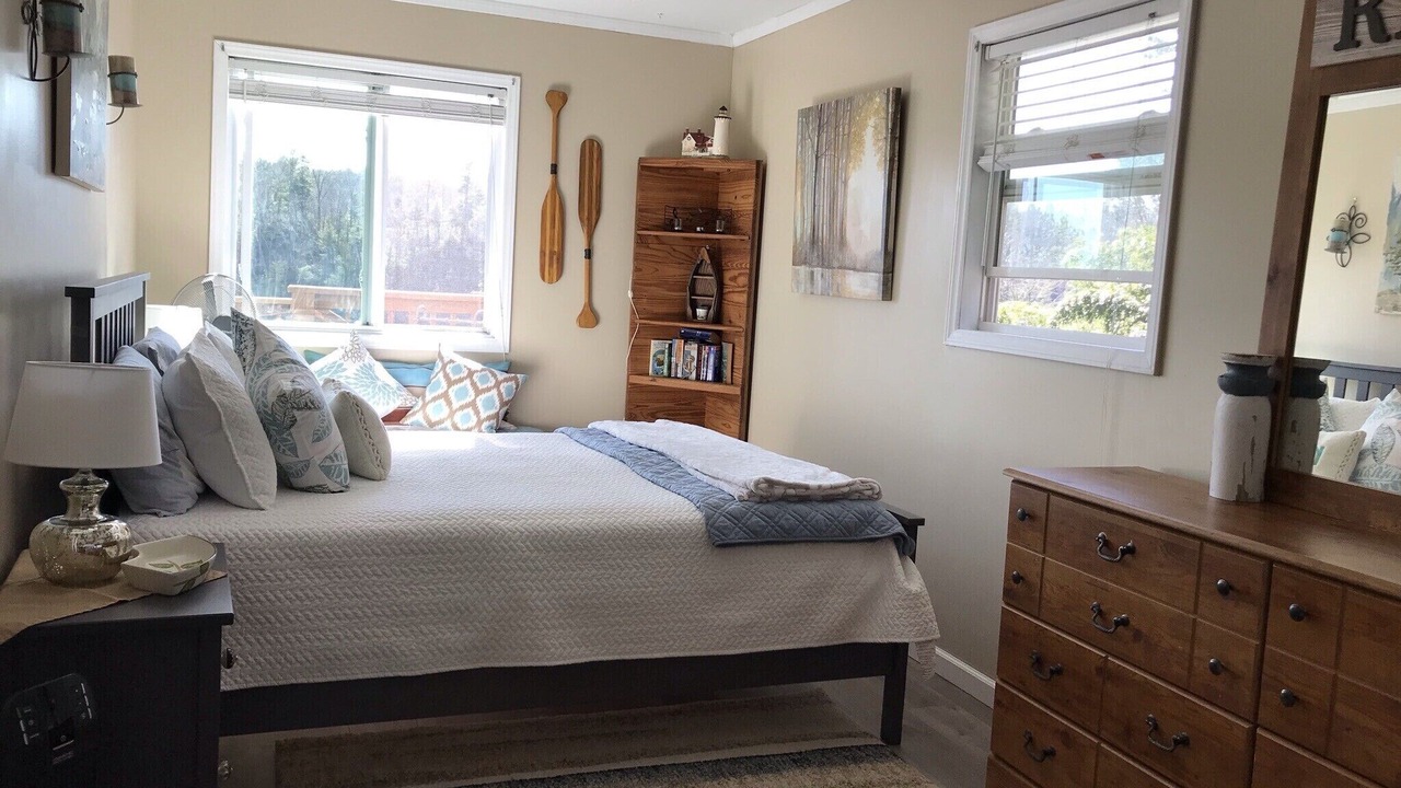 Photo of Bedroom in Northlakes
