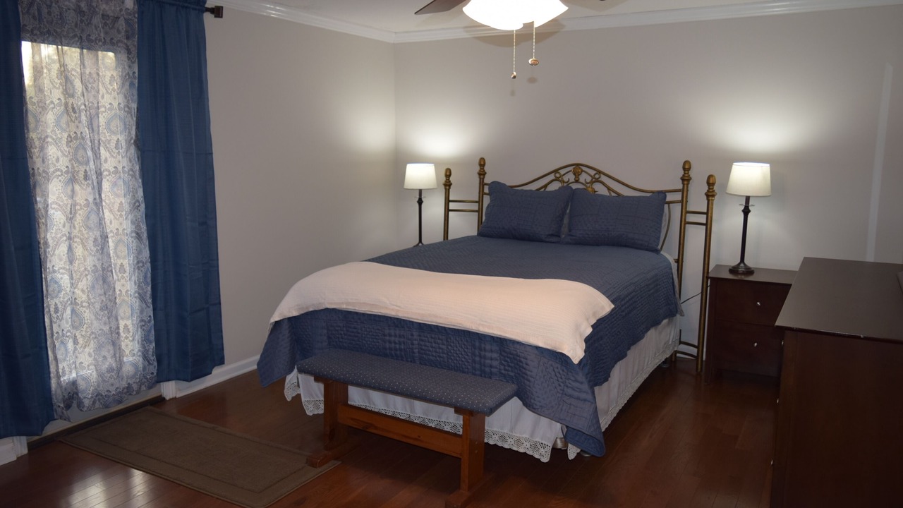 Photo of Bedroom in Old Town