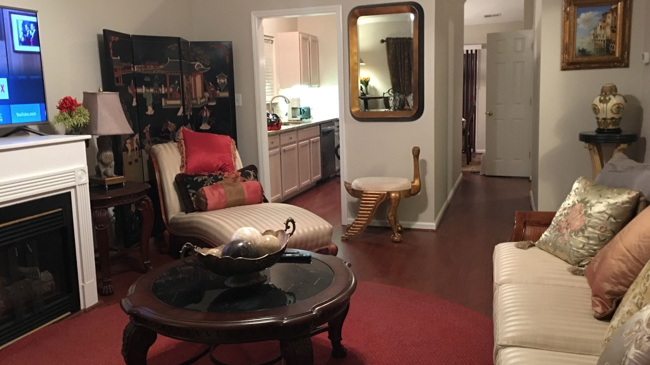 Photo of Livingroom in Greenville