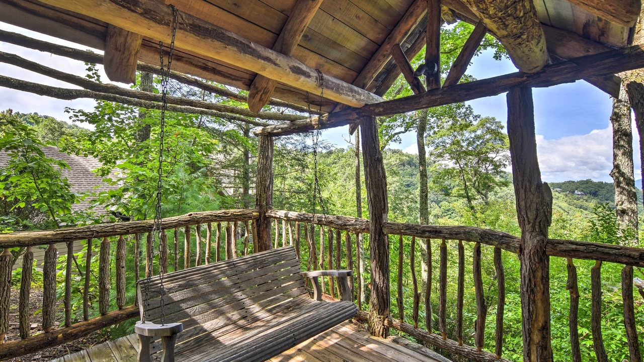 Photo of Patio Balcony in Mountain Air
