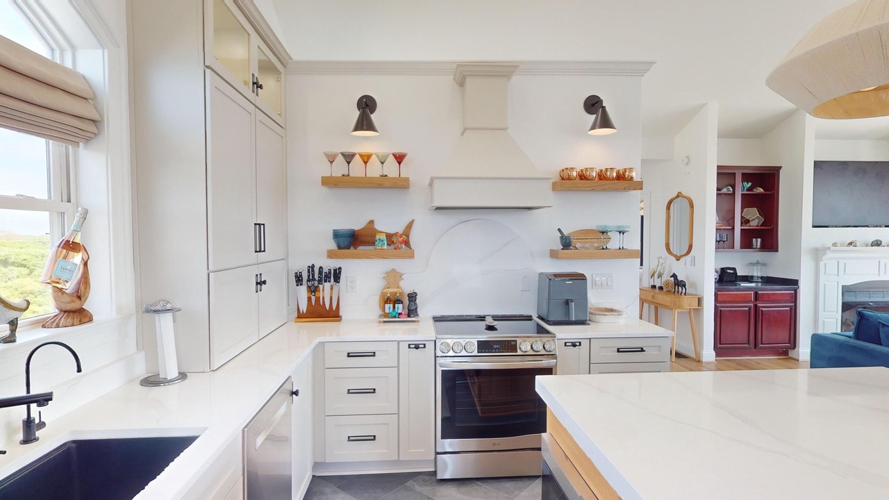 Photo of Kitchen in Carova Beach