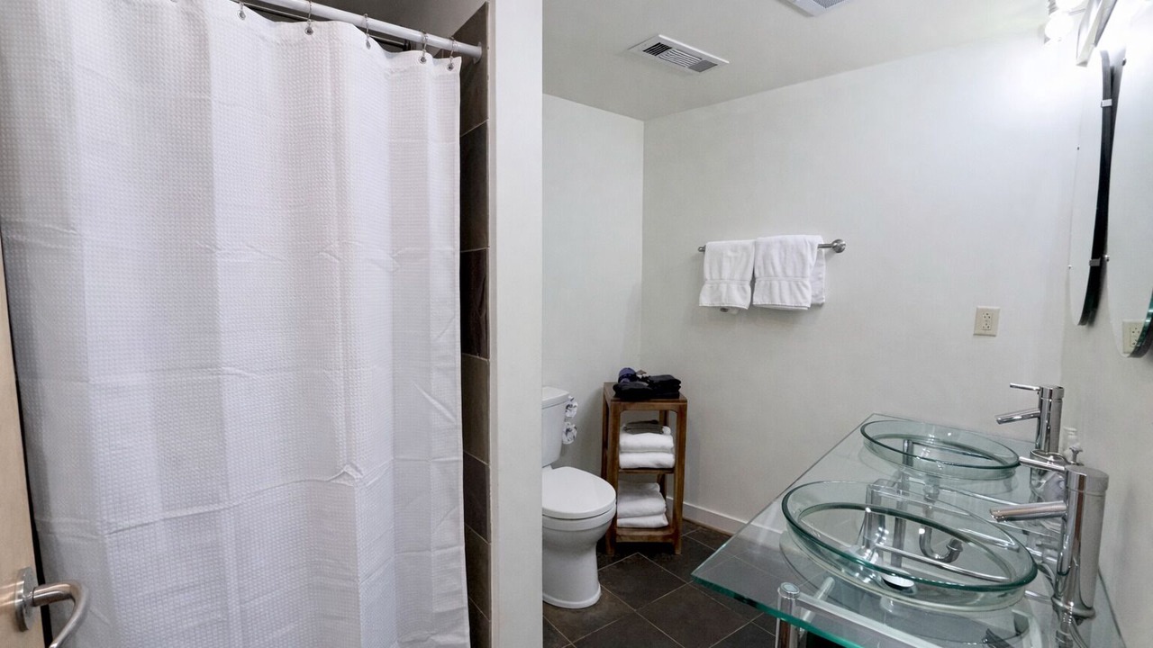 Photo of Bathroom in Downtown Nashville