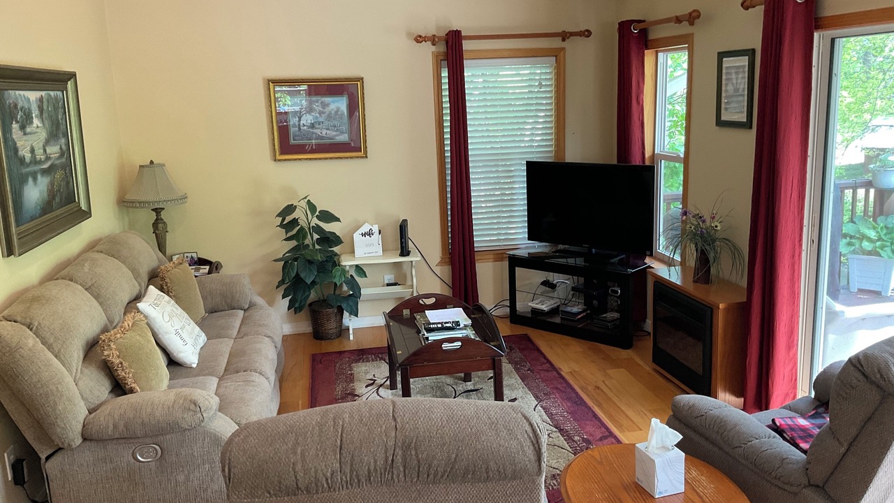 Photo of Livingroom in Franklin