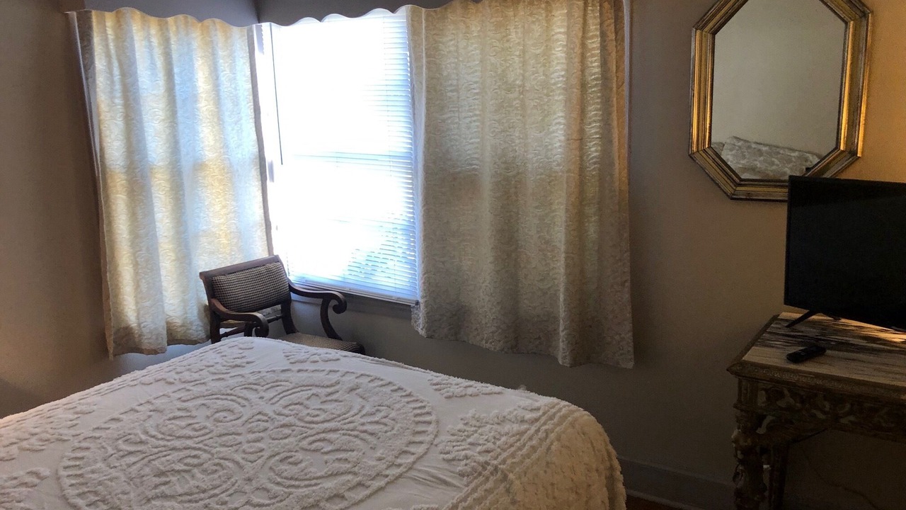 Photo of Bedroom in Lynn