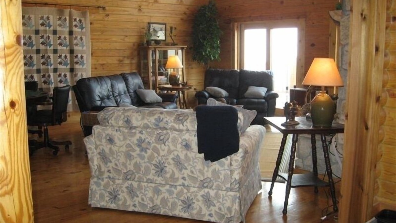 Photo of Bedroom in Marshall
