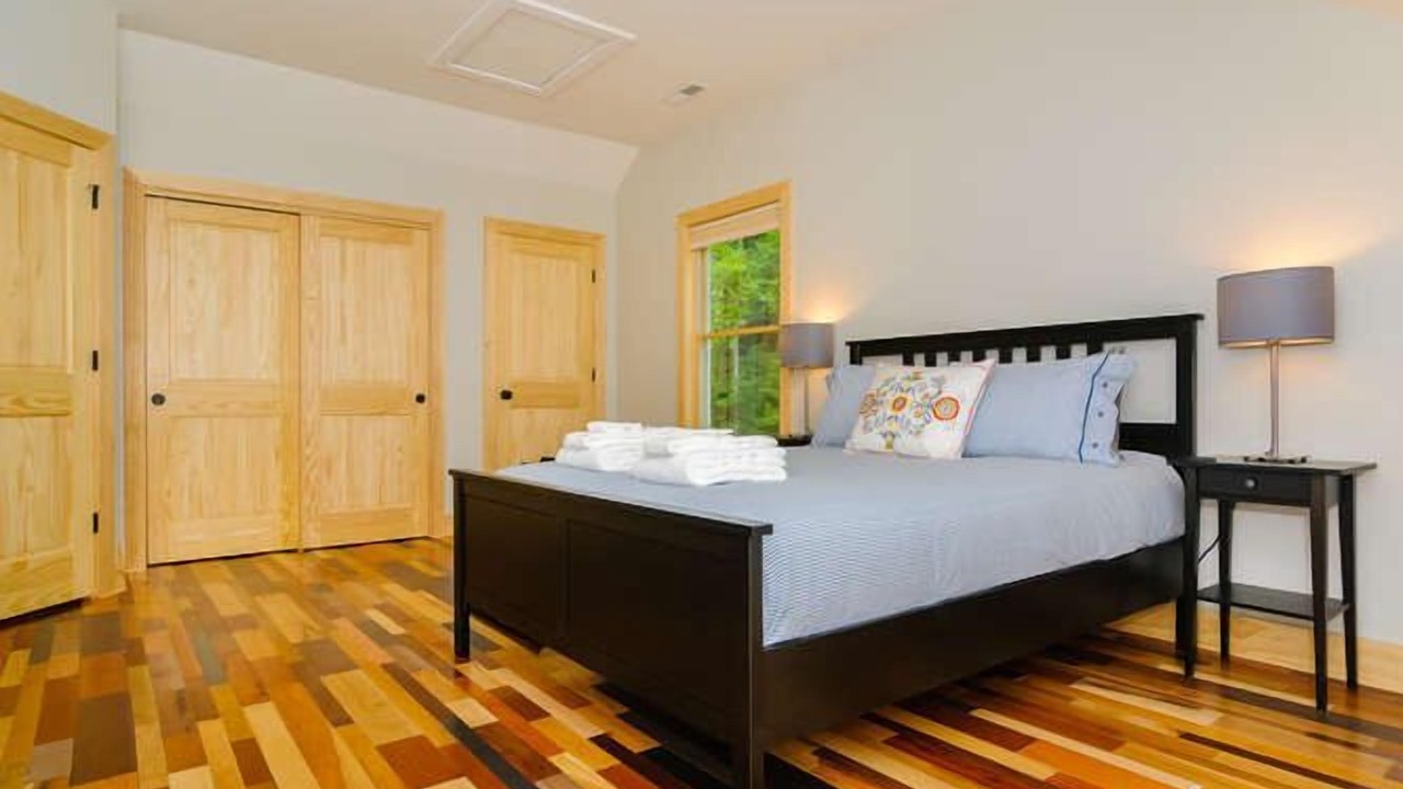 Photo of Bedroom in Asheville