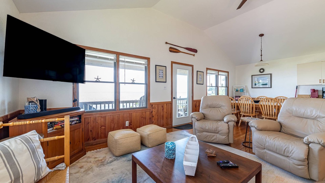 Photo of Bedroom in Colington Harbour