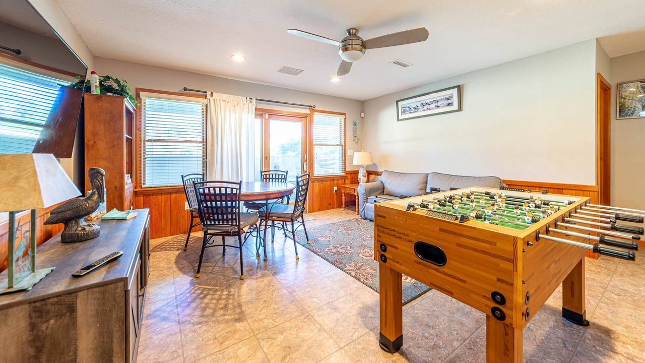 Photo of Bedroom in Whalehead Beach