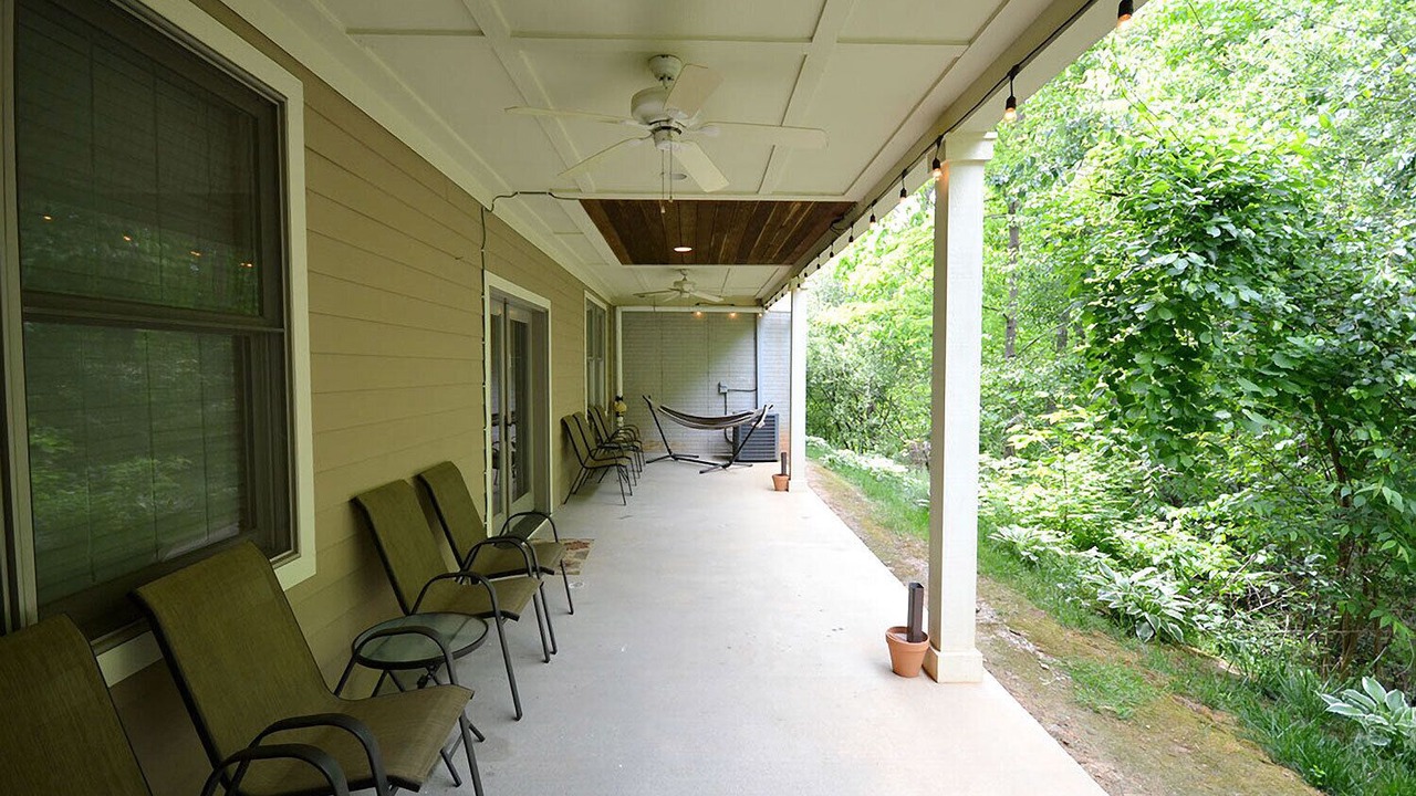 Photo of Others in Arden