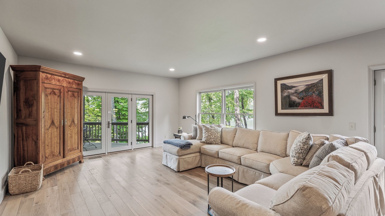 Photo of Livingroom in Cashiers