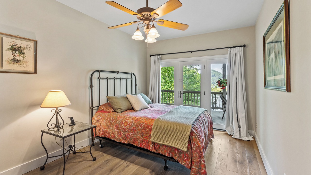 Photo of Bedroom in Cashiers