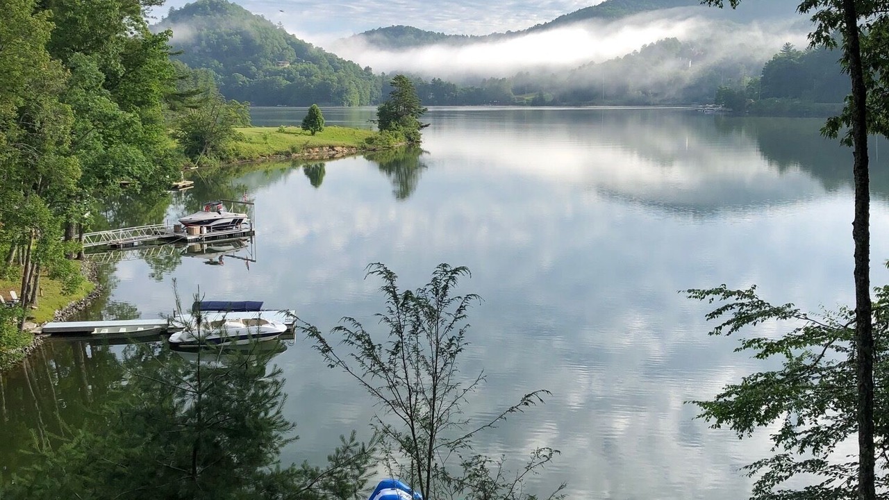 Photo of Others in Cashiers