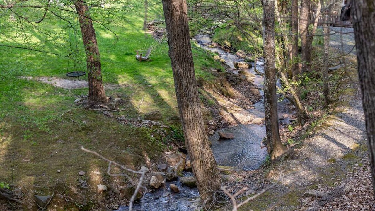 Photo of Outdoor in Weaverville