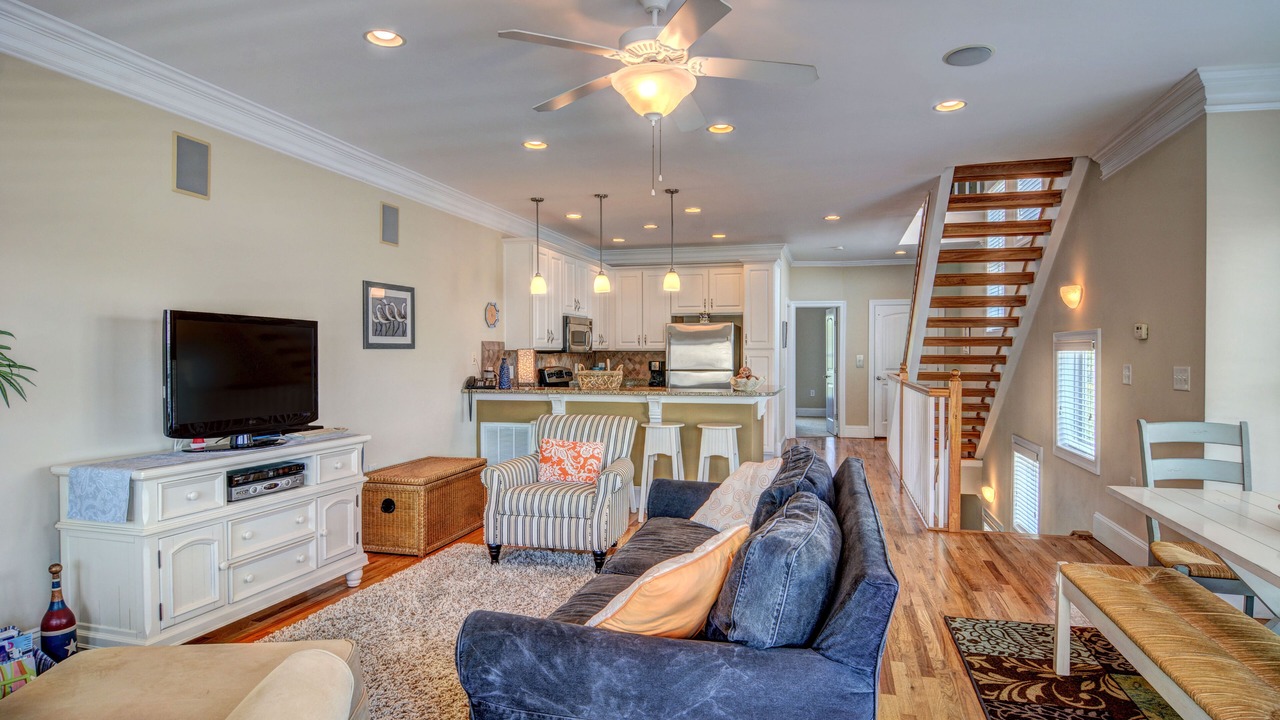 Photo of Livingroom in Wilmington Beach