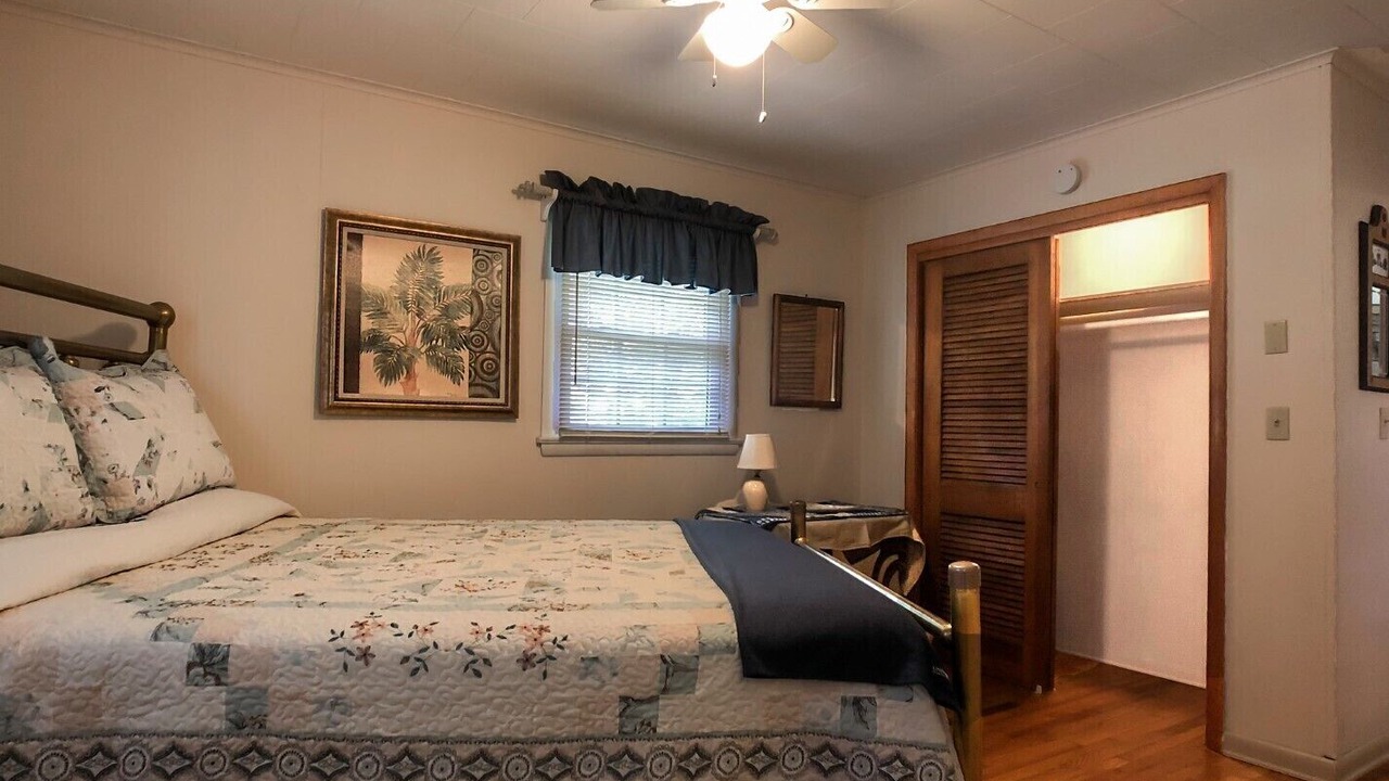 Photo of Bedroom in Lake Lure