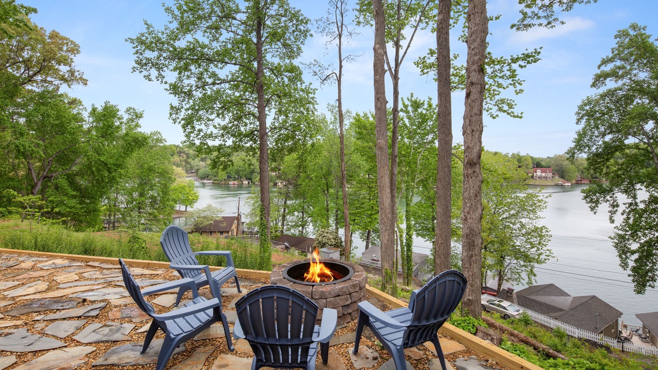 Photo of Outdoor in Lake Lure