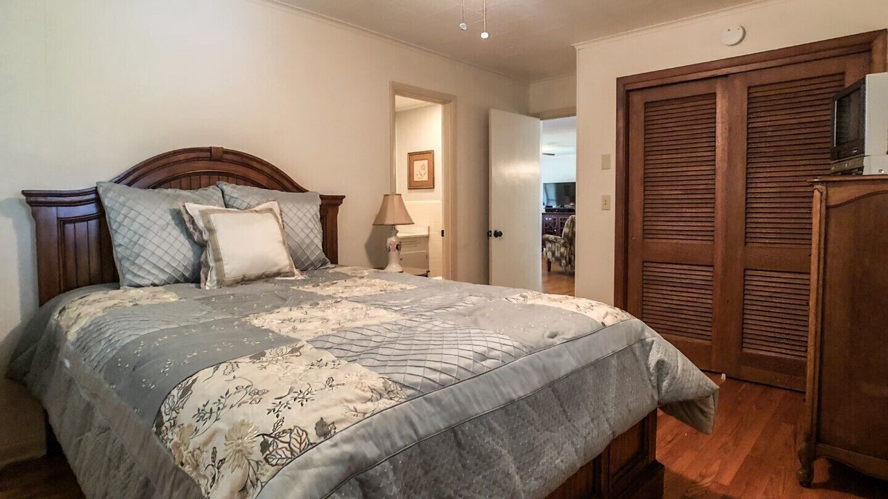 Photo of Bedroom in Lake Lure