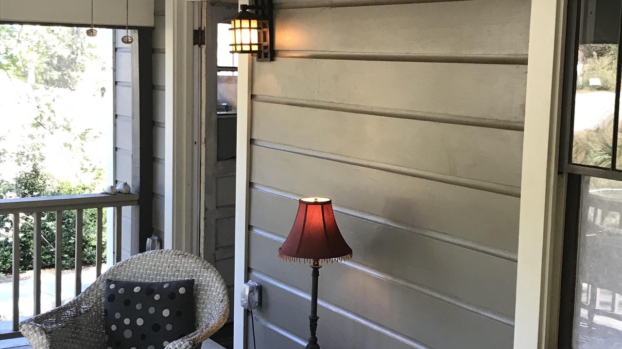 Photo of Patio Balcony in Historic Montford